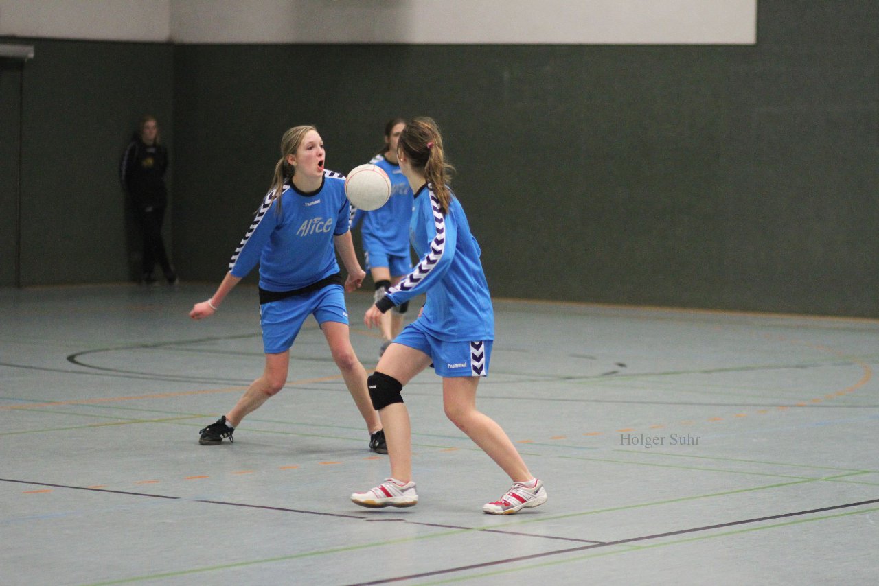 Bild 426 - U16w 6.Tag am 11.02.12